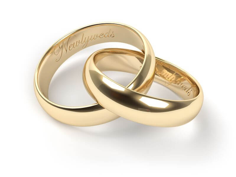 two rings engraved