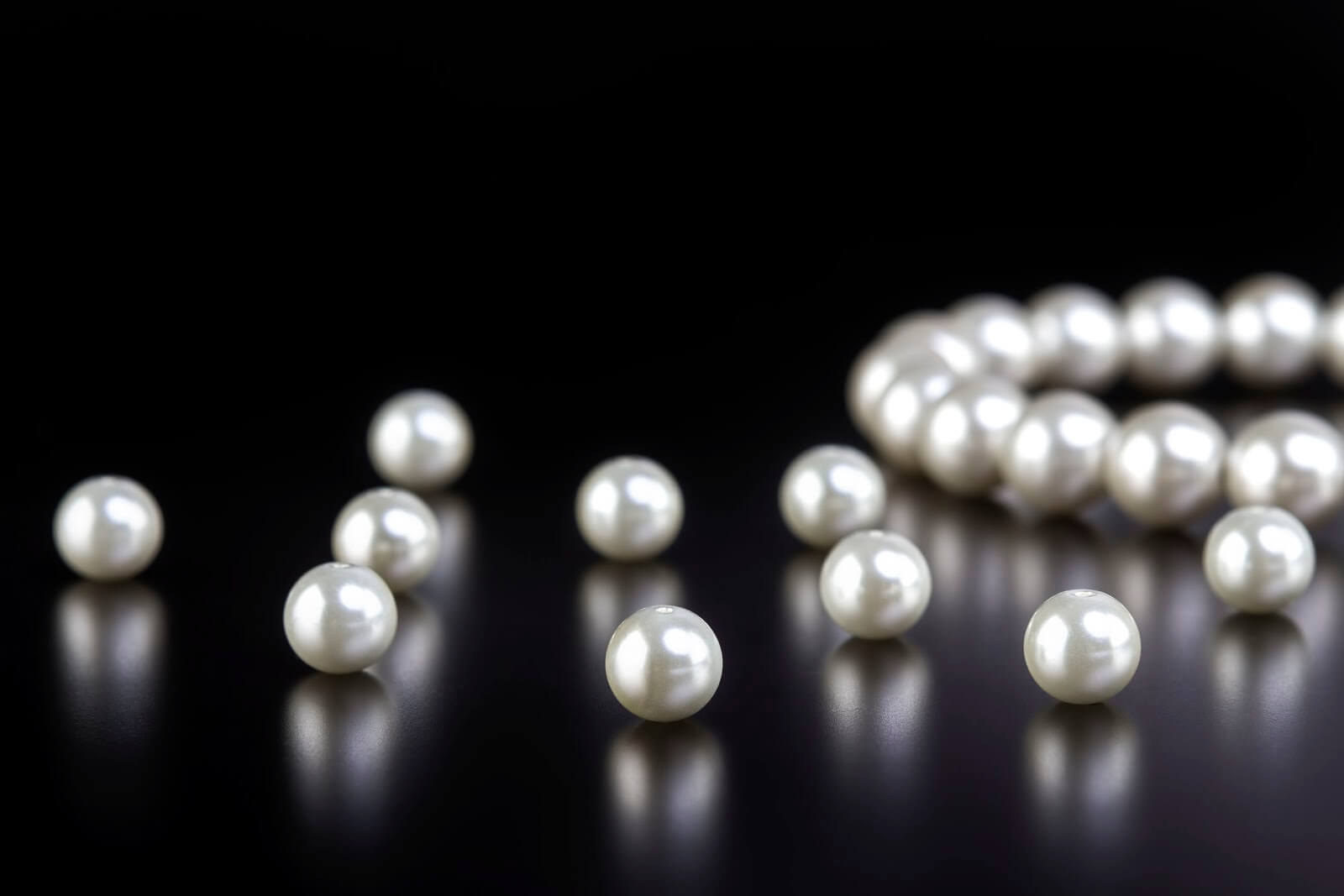 Cuttings-The-Jewellers-Pearls-Blog-Thumbnail.jpg