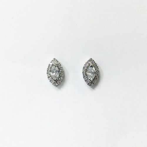 Cuttings Jewellers and Pawnbrokers, womens luxury silver oval diamond earrings