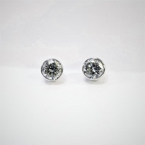 Cuttings Jewellers and Pawnbrokers, womens luxury silver circle diamond stud earrings
